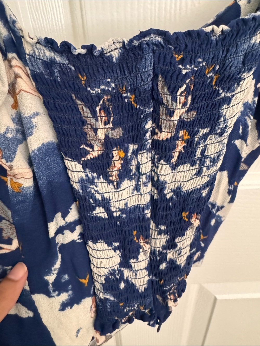 Reformation Navy Cloud & Cherub Angel Print Cami - Picture 4 of 4